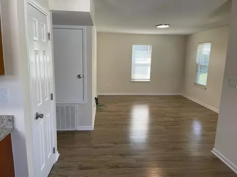13 Edgemont Ln, Durham, NC 27701 photo 5