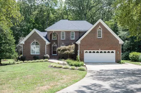2013 Navan Ln, Garner, NC 27529 photo 1