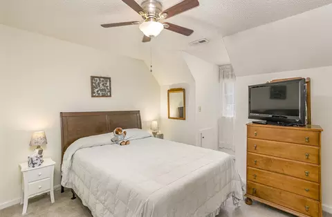 505 Vivaldi Dr, Durham, NC 27712 photo 11