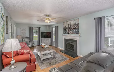 505 Vivaldi Dr, Durham, NC 27712 photo 8