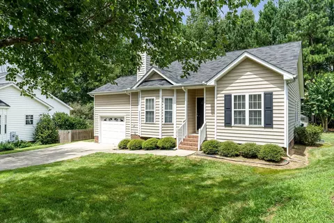 1013 Winter Bloom Ct, Wake Forest, NC 27587 photo 3