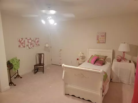 1502 Edgevale Rd, Durham, NC 27701 photo 20
