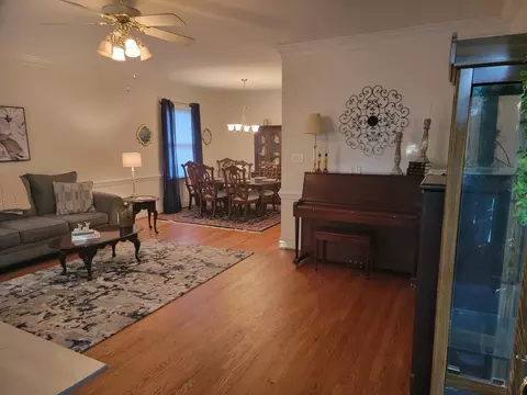 1502 Edgevale Rd, Durham, NC 27701 photo 5