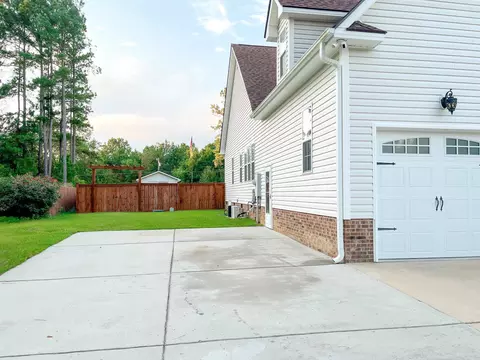38 W Thicket Dr, Angier, NC 27501 photo 5