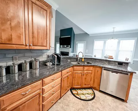 38 W Thicket Dr, Angier, NC 27501 photo 12