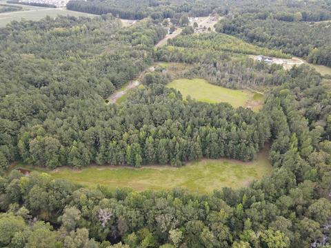 388 Loop Rd, Bunnlevel, NC 28323 photo 1
