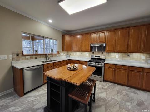 209 Rapp Ln, Apex, NC 27502 photo 8