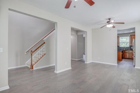 403 Glenview Ln, Durham, NC 27703 photo 7