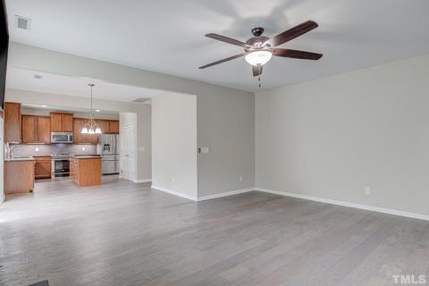 403 Glenview Ln, Durham, NC 27703 photo 18