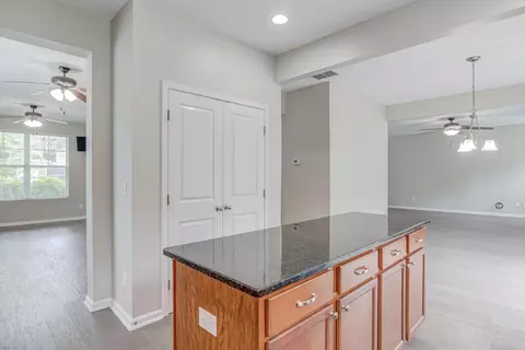 403 Glenview Ln, Durham, NC 27703 photo 15
