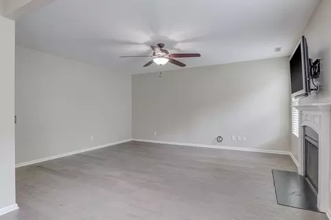403 Glenview Ln, Durham, NC 27703 photo 16
