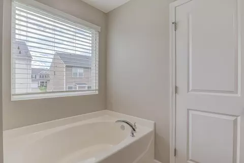 403 Glenview Ln, Durham, NC 27703 photo 29