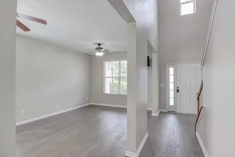 403 Glenview Ln, Durham, NC 27703 photo 9