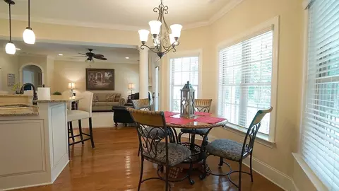 514 S Lincoln St, Benson, NC 27504 photo 23