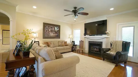 514 S Lincoln St, Benson, NC 27504 photo 13