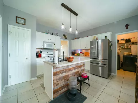 90 Elvis Dr, Garner, NC 27529 photo 7