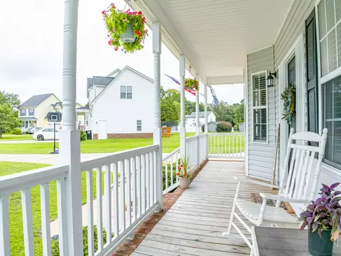 90 Elvis Dr, Garner, NC 27529 photo 2