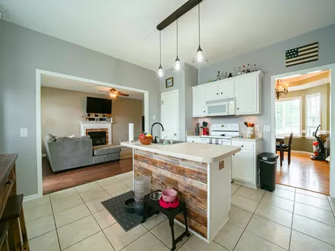 90 Elvis Dr, Garner, NC 27529 photo 10