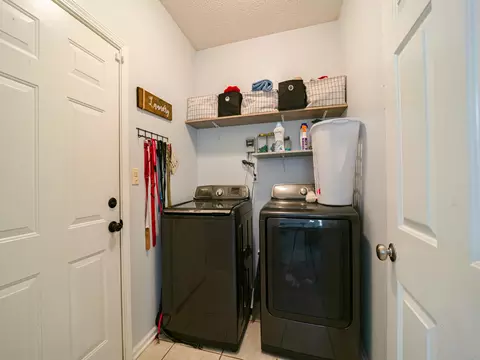 90 Elvis Dr, Garner, NC 27529 photo 11