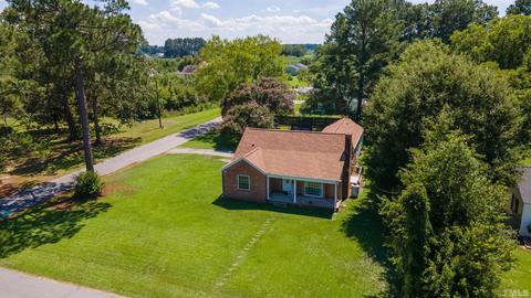 408 E First St, Princeton, NC 27569 photo 3
