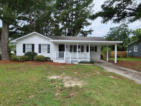 509 Saints St, Dunn, NC 28334 photo 1