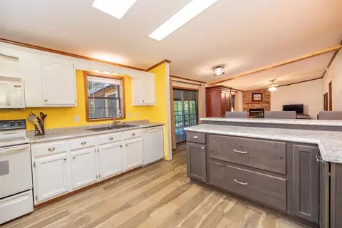 147 Timber Ct, La Crosse, VA 23950 photo 9