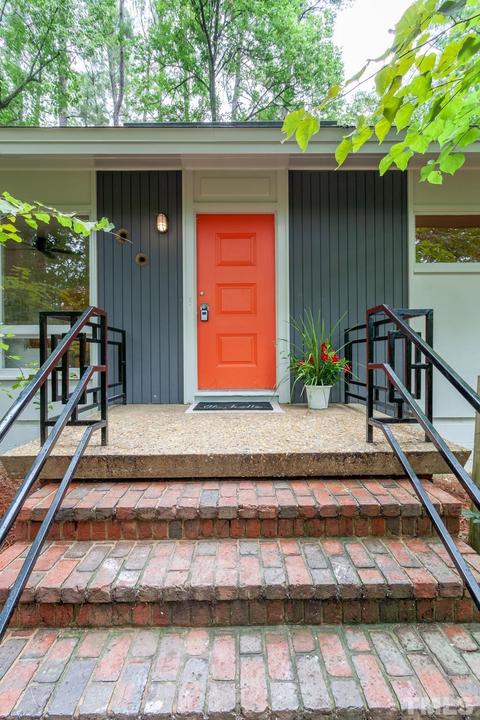 2706 Ashley St, Durham, NC 27704 photo 2