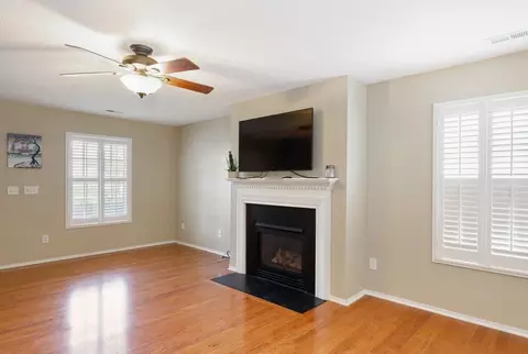 2815 Skybrook Ln, Durham, NC 27703 photo 2
