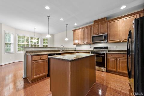 104 Harkness Cir, Durham, NC 27705 photo 8