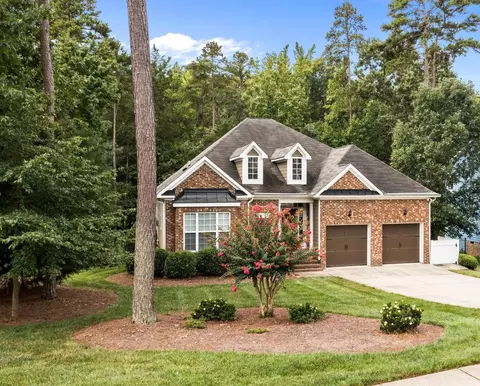 104 Harkness Cir, Durham, NC 27705 photo 1