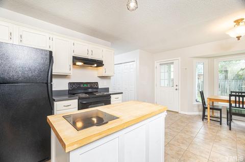3659 Epperly Ct, Raleigh, NC 27616 photo 11