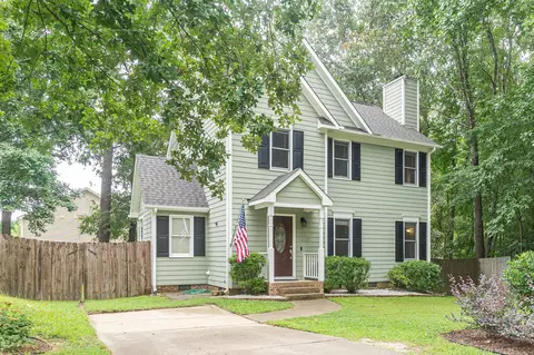 3659 Epperly Ct, Raleigh, NC 27616 photo 2