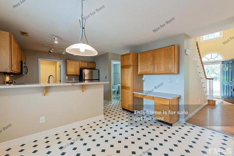 711 Bishopstone Dr, Durham, NC 27705 photo 10