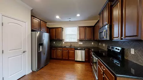 111 Diamond Head Dr, Durham, NC 27705 photo 3