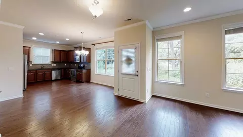 111 Diamond Head Dr, Durham, NC 27705 photo 4