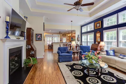 1909 Cedar Grove Dr, Durham, NC 27703 photo 3