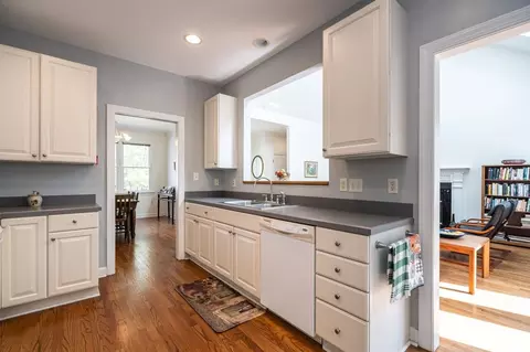 101 Candlelight Ct, Durham, NC 27707 photo 10