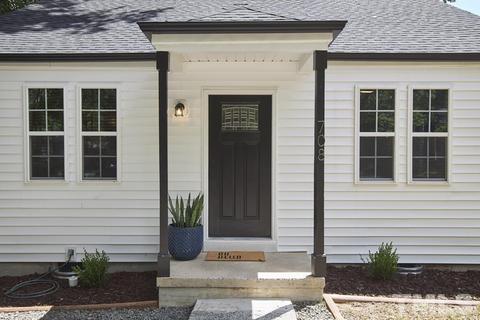 708 Ellerbee St, Durham, NC 27704 photo 3
