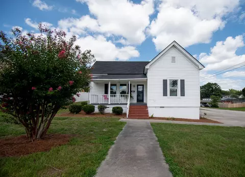 110 E I St, Erwin, NC 28339 photo 2