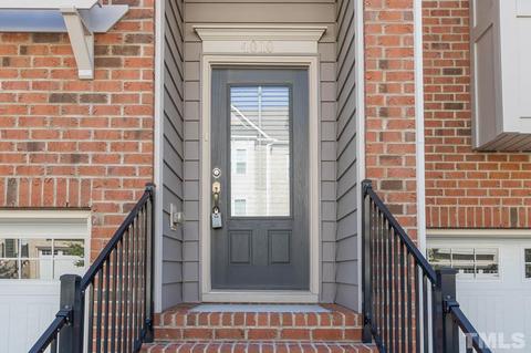 4010 Robious Ct, Cary, NC 27519 photo 4