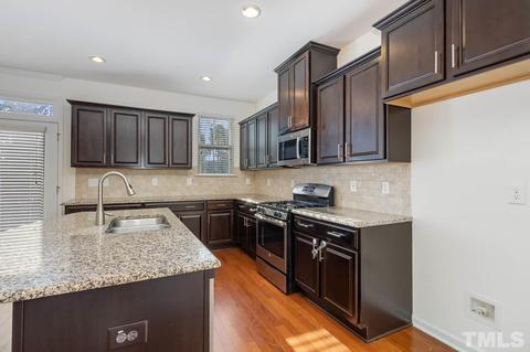 4010 Robious Ct, Cary, NC 27519 photo 6