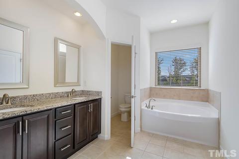 4010 Robious Ct, Cary, NC 27519 photo 15