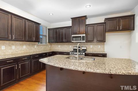 4010 Robious Ct, Cary, NC 27519 photo 5