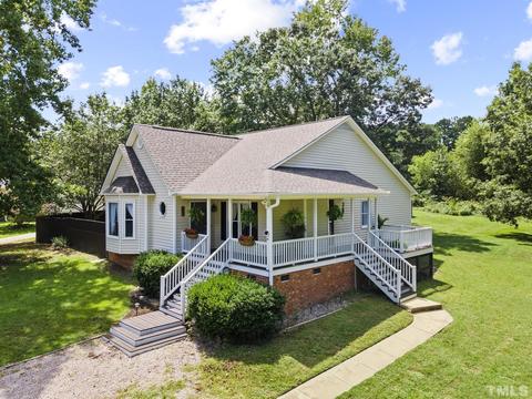 312 Indigo Pl, Garner, NC 27529 photo 2