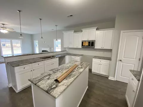 626 Fallingbrook Dr, Kenly, NC 27542 photo 9