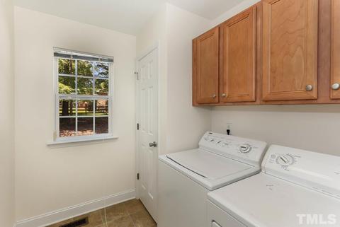 2416 Rolling Pines Ave, Durham, NC 27703 photo 13