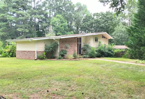 2010 Panoramic Dr, Durham, NC 27703 photo 1
