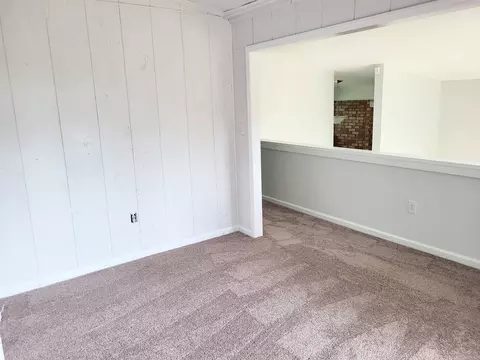 2010 Panoramic Dr, Durham, NC 27703 photo 11