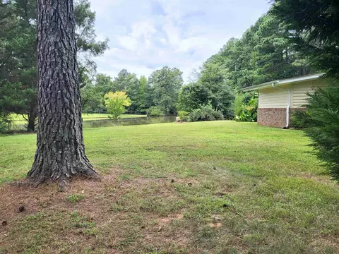 2010 Panoramic Dr, Durham, NC 27703 photo 17