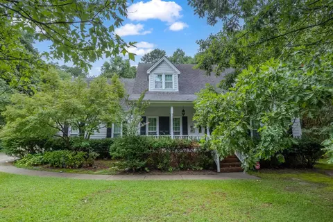 157 Peach Orchard Dr, Benson, NC 27504